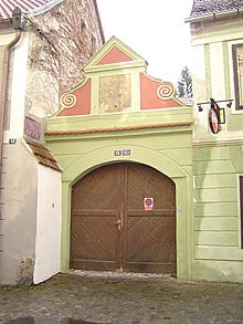 Brána v Linecké ulici 48, foto: Archiv MÚ 